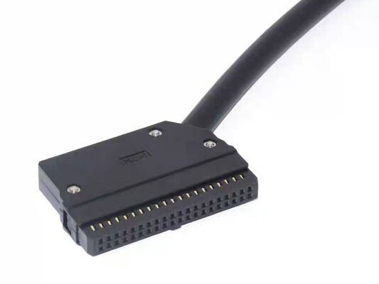 1000V Voltage Rating Servo Motor Connector with Crimp/Solder Termination for Industrial Automation
